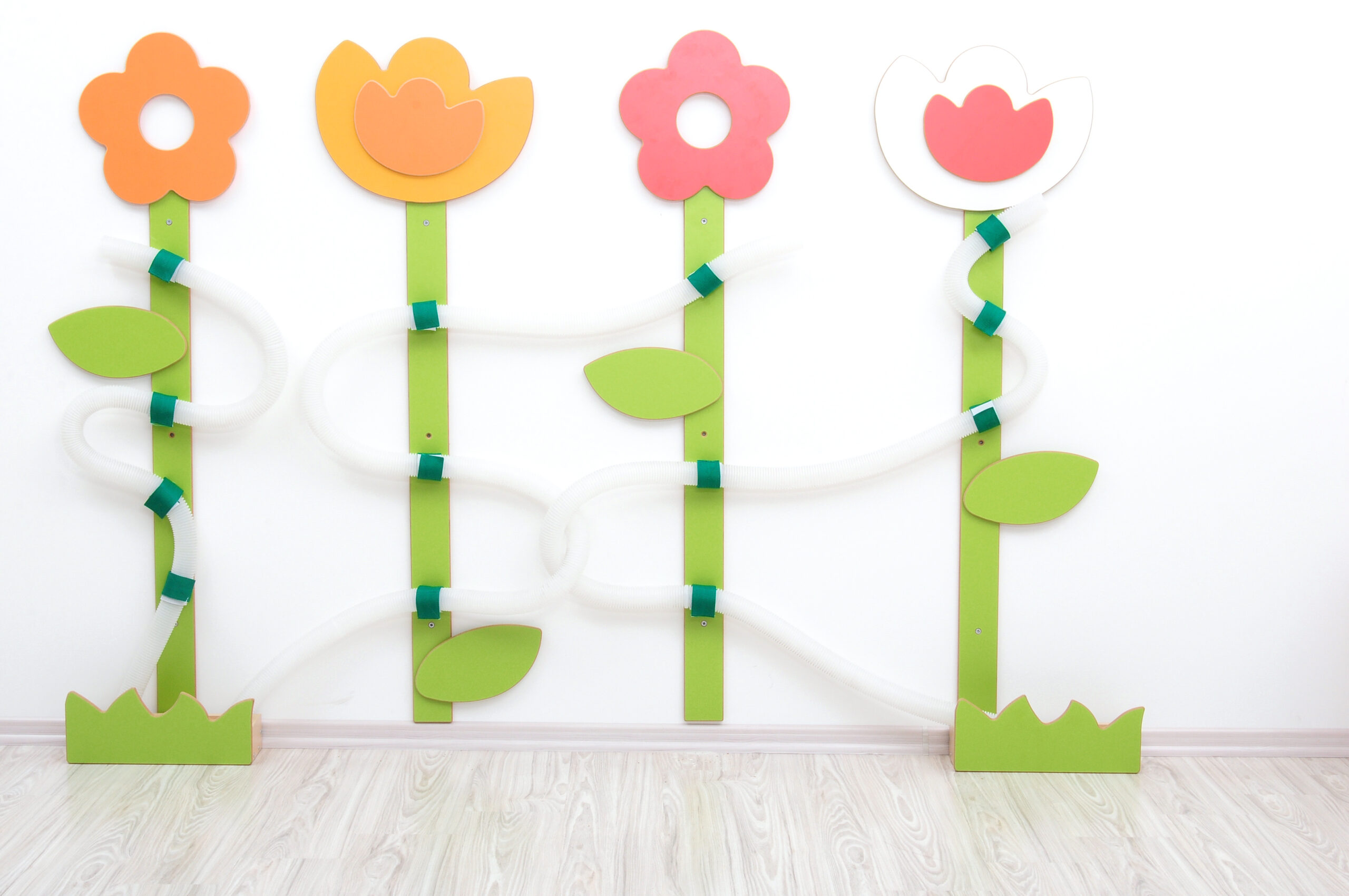 100397_a_14-scaled Manipuliacinė sienelė su vamzdžiais “Gėlės” 100397 - Image 1