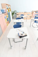 Keturkampis stalas Moovie+ 098152