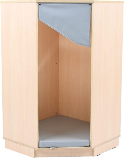 Kampinis asmeninės erdvės kampelis su čiužinuku ir apšvietimu  098992 - 098992 klevas