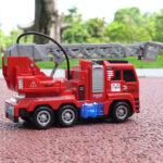 Interaktyvus gaisrinės automobilis su judančiomis kopėčiomis 53248 - Image 10