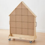 MASTERKIDZ Medinė dvipusė laisvai pastatoma STEAM sienelė Namo Formos ME29324 - Image 4