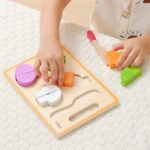 Medinė montessori edukacinė dėlionė Pjaustomos daržovės 44790 - Image 2