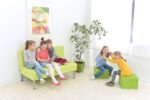 Dvivietė sofa Inflamea 123cm | įvairių spalvų