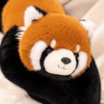 Svorinis pliušinis žaislas Raudonoji panda, 1,5 kg - Image 5